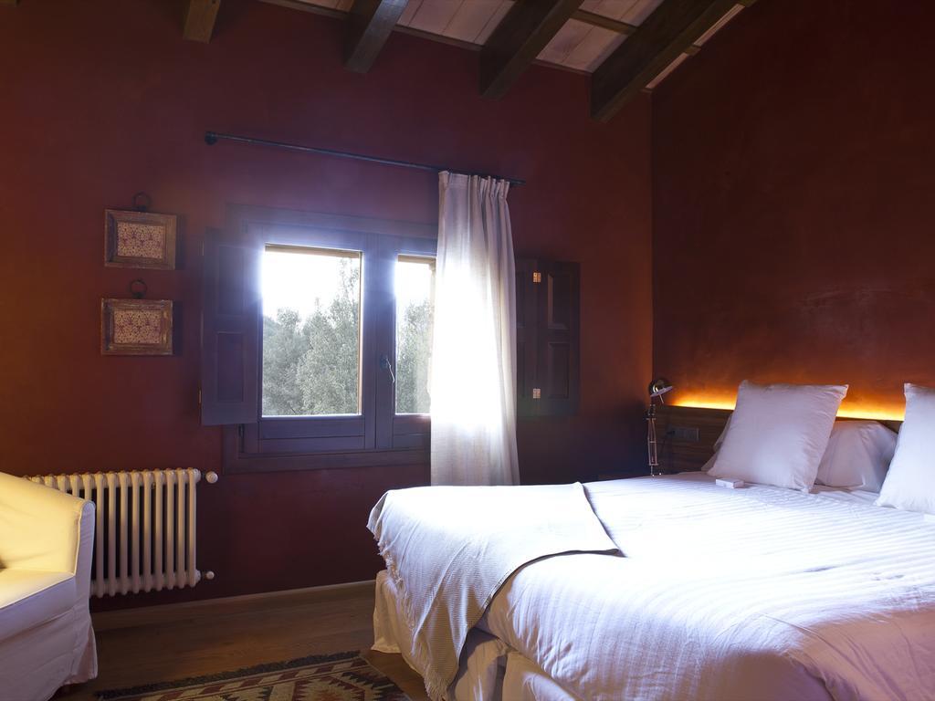 Masia El Puig La Vall de Bianya Bilik gambar